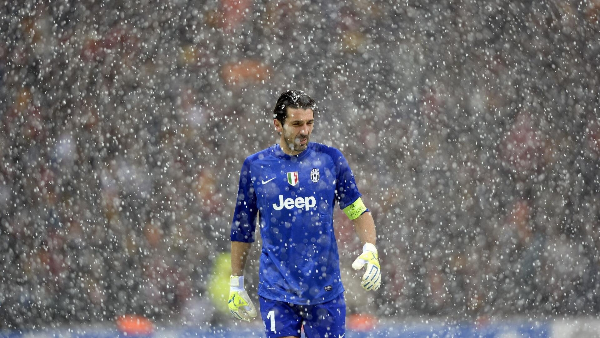 九游体育app-青训球员海外输出为何未形成稳定通道,国外足球青训的队员用上学吗